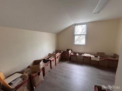 6 Moyse Place Edison NJ 08820