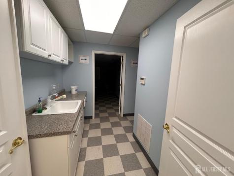 6 Moyse Place Edison NJ 08820