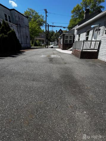 216 Main Street Metuchen NJ 08840