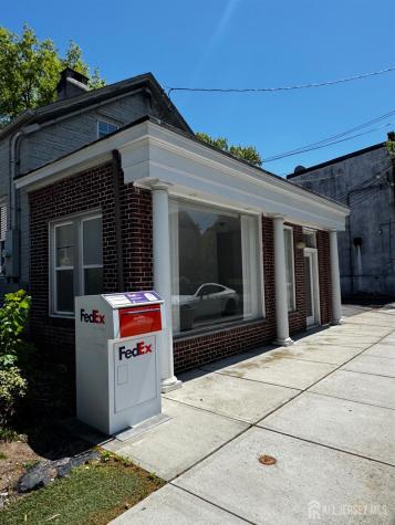 216 Main Street Metuchen NJ 08840