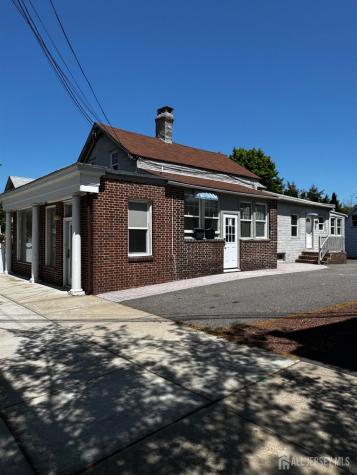 216 Main Street Metuchen NJ 08840