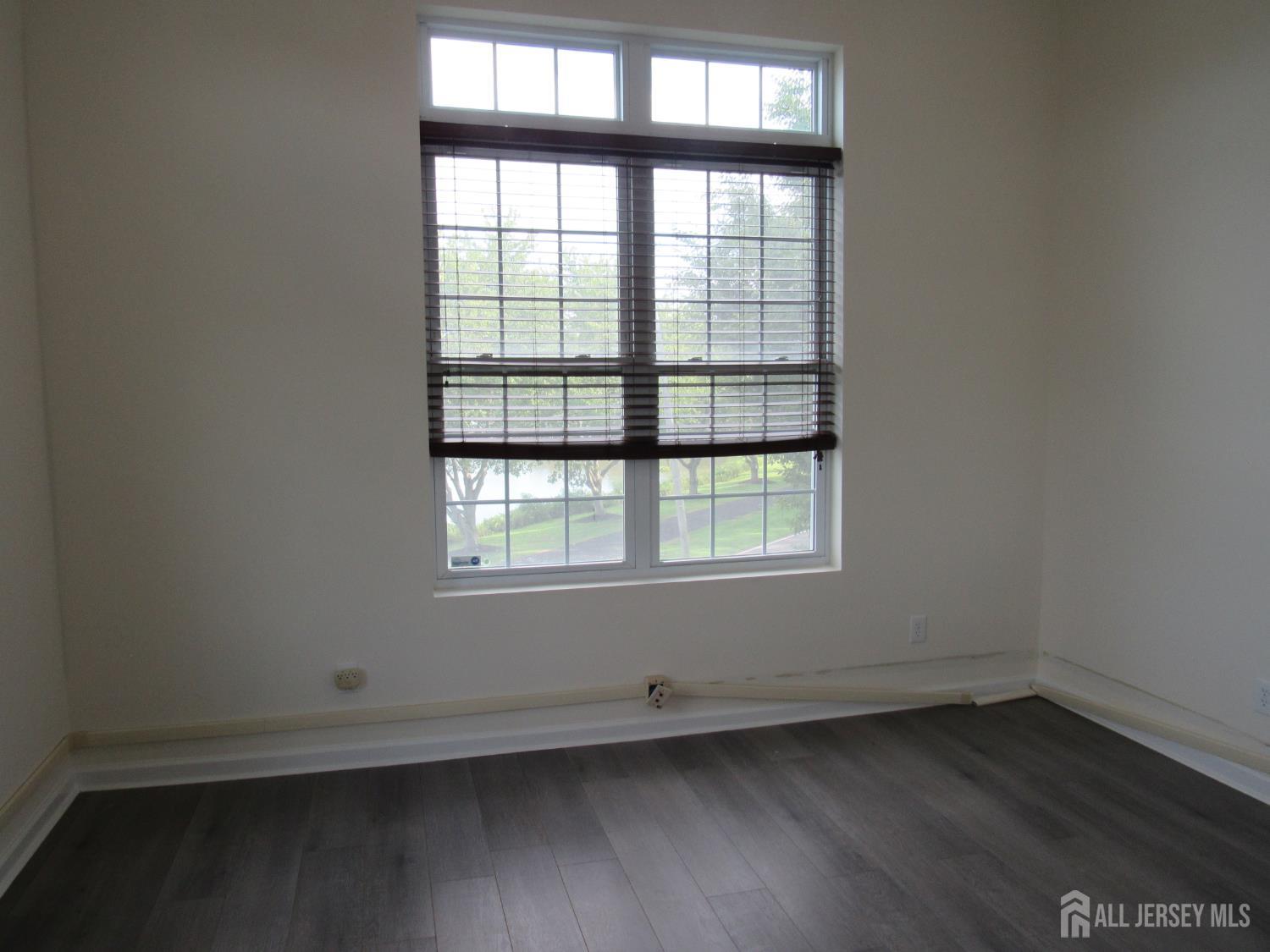 100 Lakeview Drive Jamesburg NJ 08831