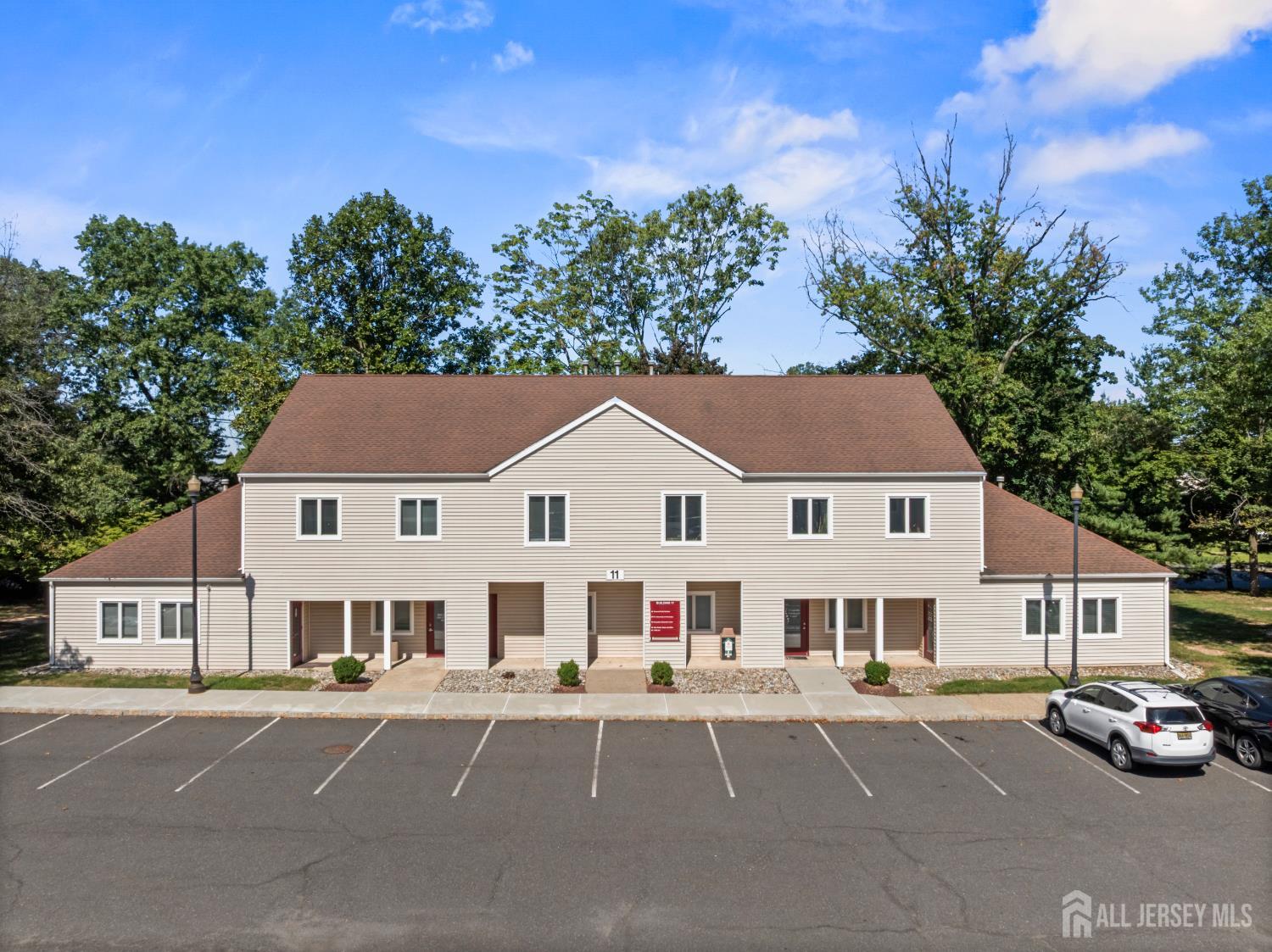 11 Clyde Road Franklin NJ 08873