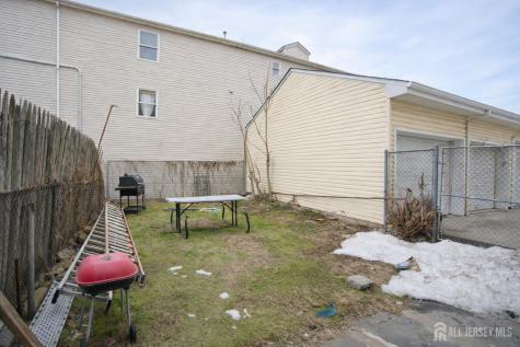 802 3RD Avenue Elizabeth NJ 07202