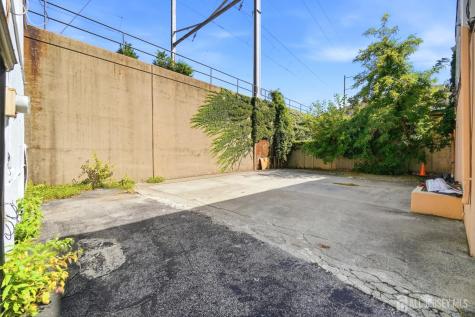 394 Pearl Street Woodbridge Proper NJ 07095