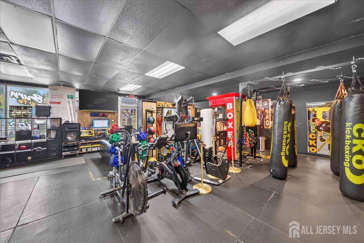 2182 Us - 130 Highway North Brunswick NJ 08902