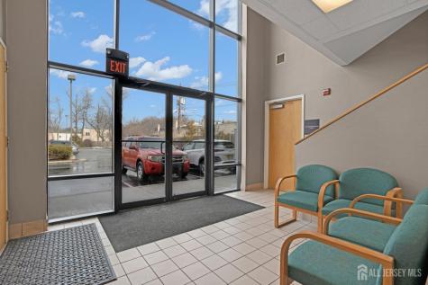 1740 Oak Tree Road Edison NJ 08820