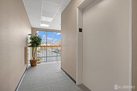 1740 Oak Tree Road Edison NJ 08820