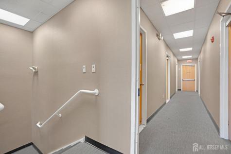 1740 Oak Tree Road Edison NJ 08820