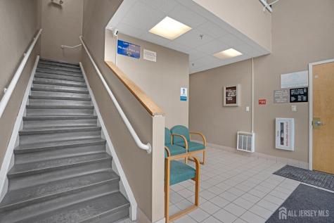 1740 Oak Tree Road Edison NJ 08820