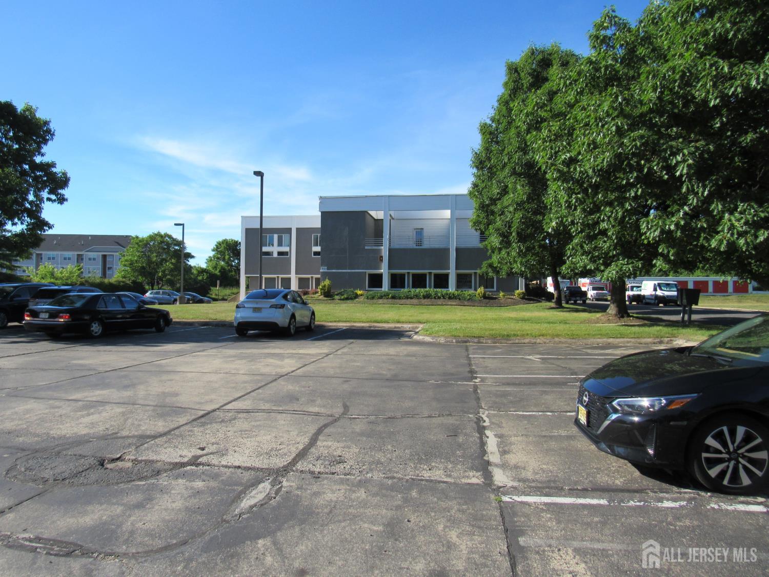983 State Route 33 W Monroe NJ 08831