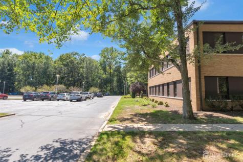 12 Roszel Road Princeton NJ 08540