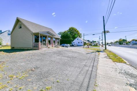 702 N State Route 18 Highway East Brunswick NJ 08816