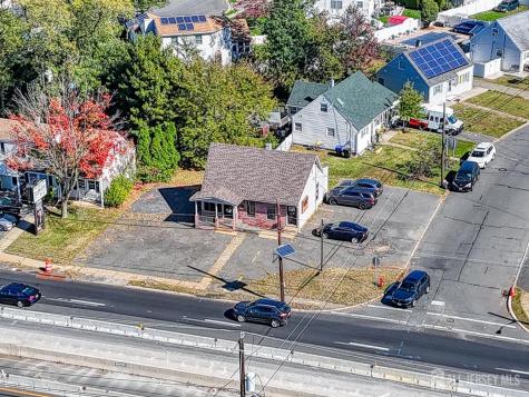 702 N State Route 18 Highway East Brunswick NJ 08816