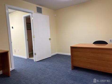 167 Main Street Woodbridge Proper NJ 07095