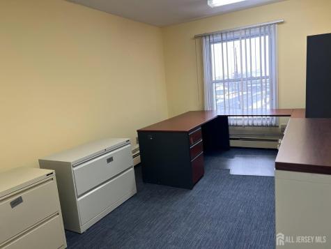 167 Main Street Woodbridge Proper NJ 07095