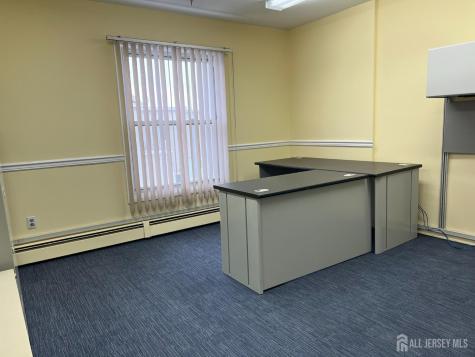 167 Main Street Woodbridge Proper NJ 07095