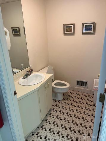 5 Mountain Boulevard Warren NJ 07059