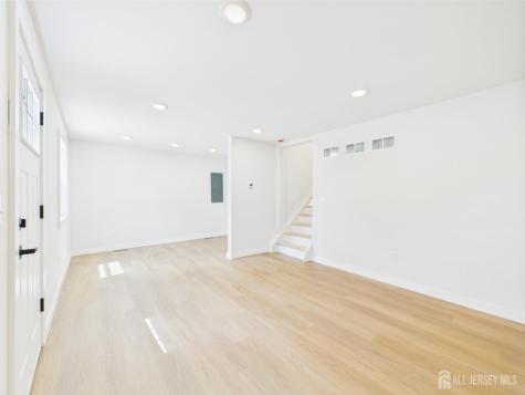 10 W Railroad Avenue W Jamesburg NJ 08831