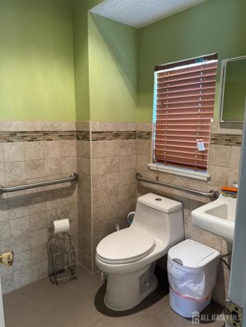 353 Main Street Spotswood NJ 08884