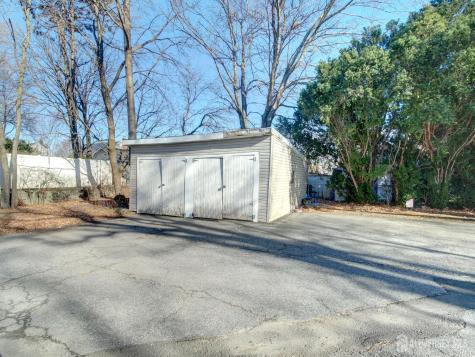592 State Route 18 Highway East Brunswick NJ 08816