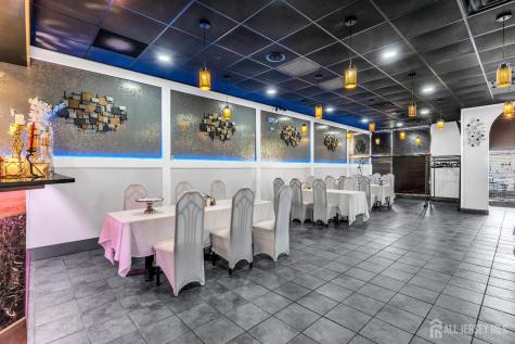 357 Us Highway 9 Manalapan NJ 07726