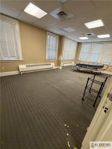 471 Lawrie Street Perth Amboy NJ 08861