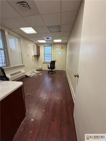 471 Lawrie Street Perth Amboy NJ 08861