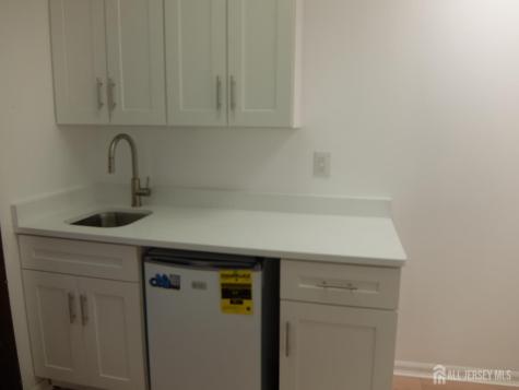 31 Stelton Road Piscataway NJ 08854