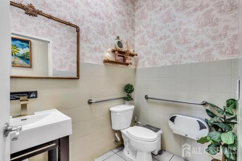 275 Amboy Avenue Metuchen NJ 08840