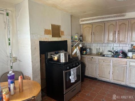169 Pennington Avenue Trenton NJ 08618