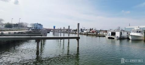 41 Pennsylvania Avenue Ocean Twp NJ 08758