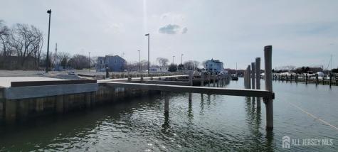 41 Pennsylvania Avenue Ocean Twp NJ 08758