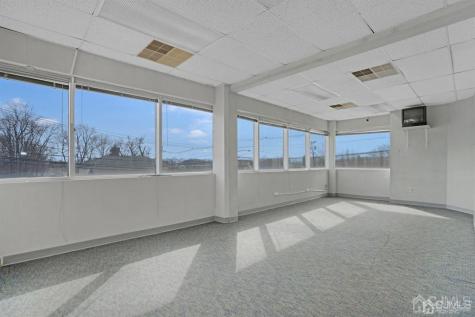 1656 Oak Tree Road Edison NJ 08820