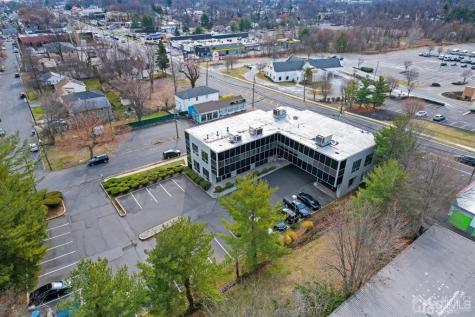 1656 Oak Tree Road Edison NJ 08820
