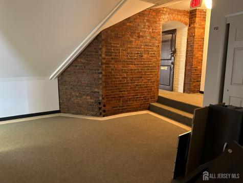 433 River Road Highland Park NJ 08904