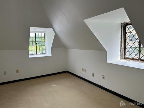 433 River Road Highland Park NJ 08904