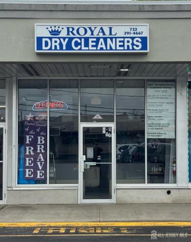 6 Bayshore Plaza Atlantic Highlands NJ 07716