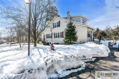 3960 Highway 516 Highway Old Bridge NJ 07747