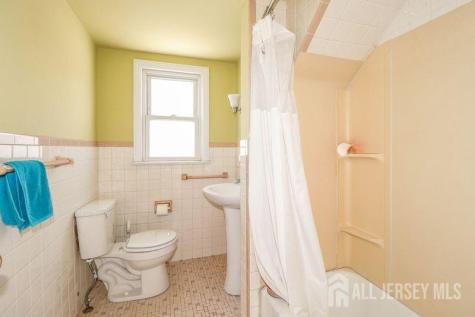 279 Amboy Avenue Woodbridge Proper NJ 07095