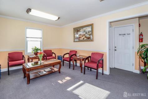 279 Amboy Avenue Woodbridge Proper NJ 07095