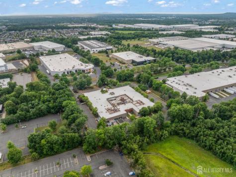 2200 Cottontail Lane Franklin Twsp NJ 08873