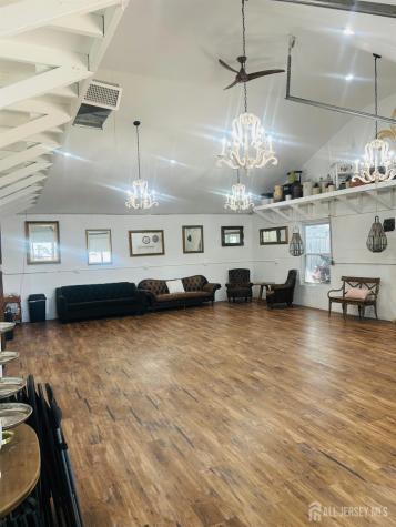 289 High Street Metuchen NJ 08840