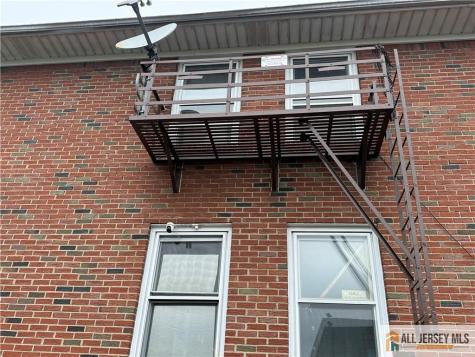 1 Cedar Street Perth Amboy NJ 08861