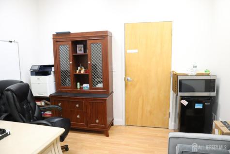 6 Kilmer Road Edison NJ 08817