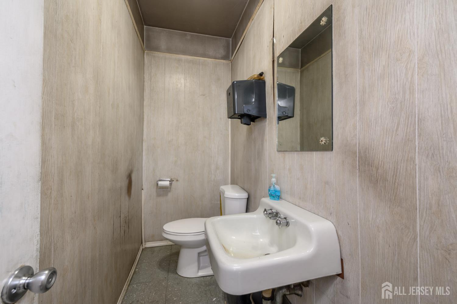 1423 Corlies Avenue Neptune NJ 07753