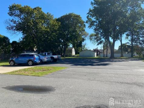 530 Rahway Avenue Woodbridge Proper NJ 07095