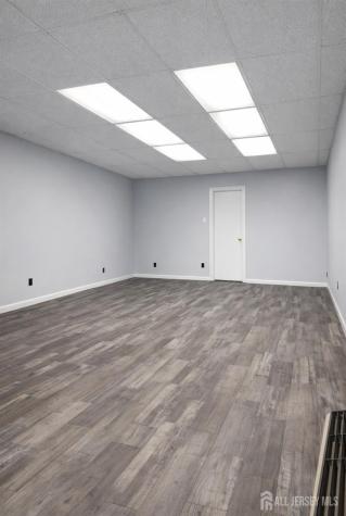 2504 Plainfield Avenue Scotch Plains NJ 07076