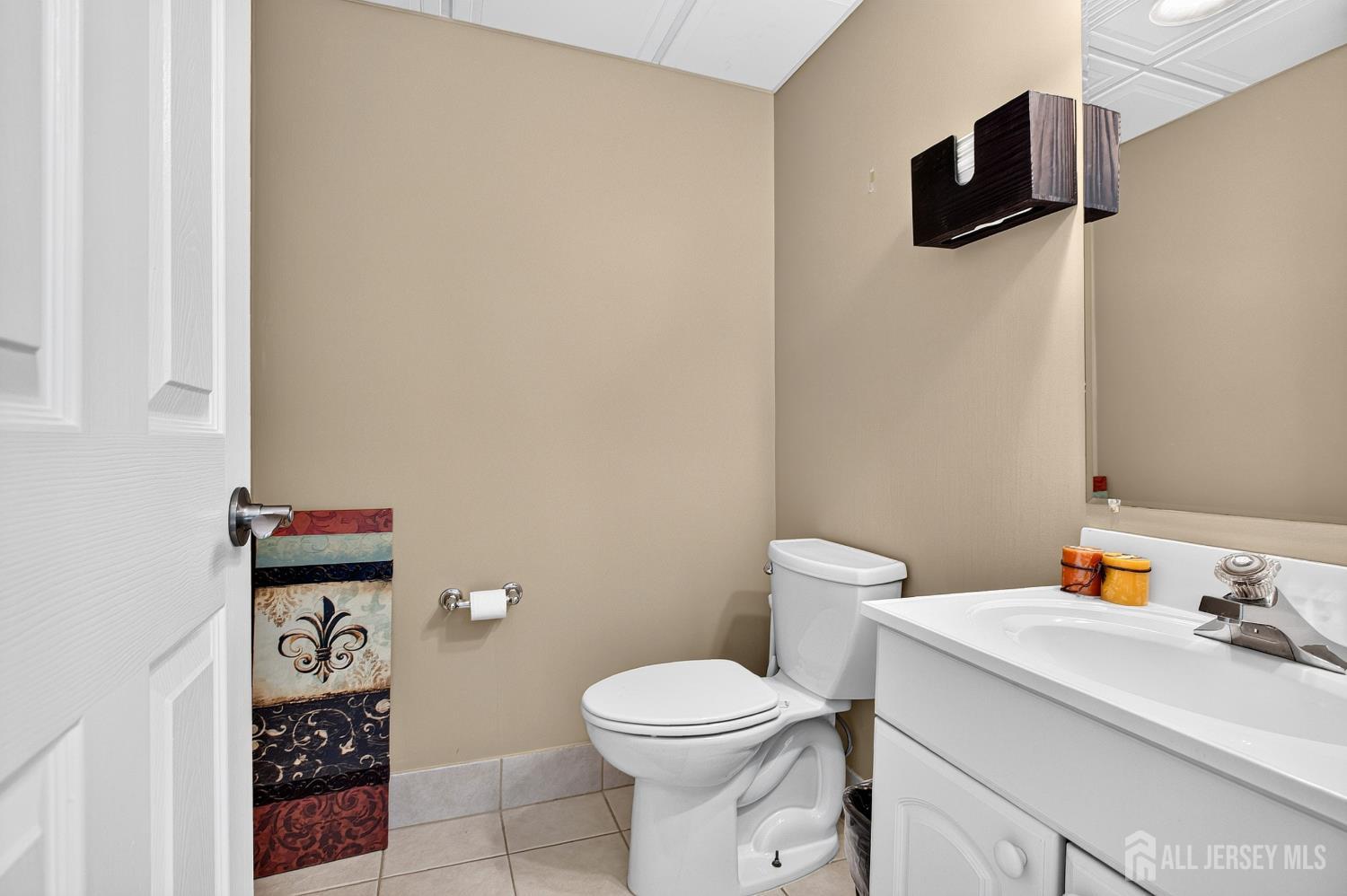 29 E Railroad Avenue E Jamesburg NJ 08831