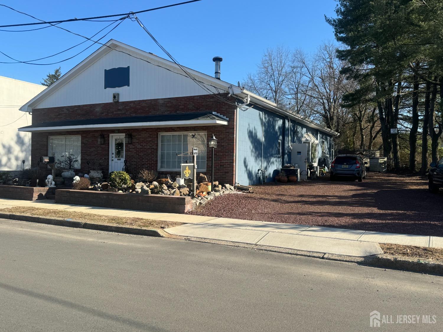 289 High Street Metuchen NJ 08840